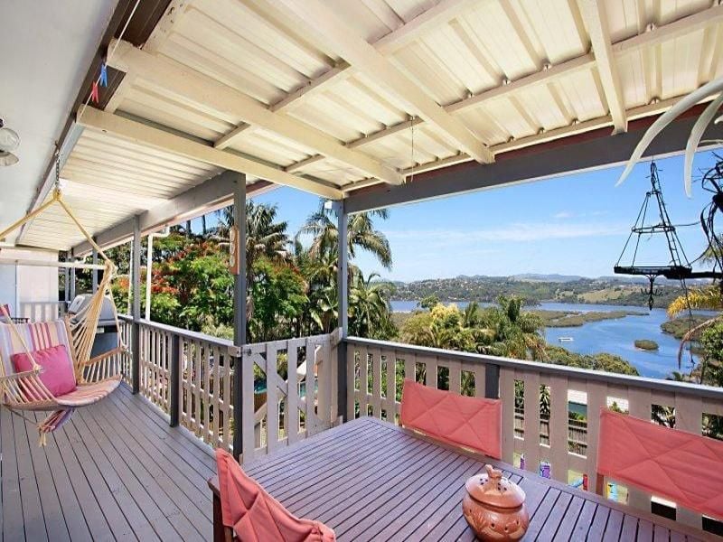 66 Hillcrest Avenue TWEED HEADS SOUTH NSW, Tweed Heads South - Thumbnail 2