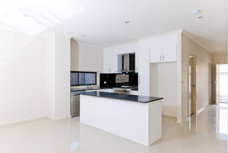 8/60 Omar Street, Maidstone - Thumbnail 3