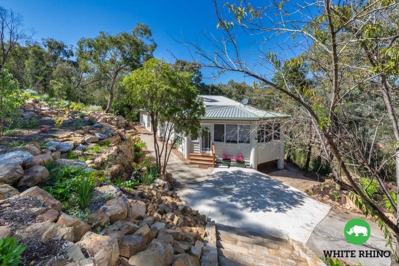 12 Granville Close Greenleigh, Queanbeyan White Rhino Property