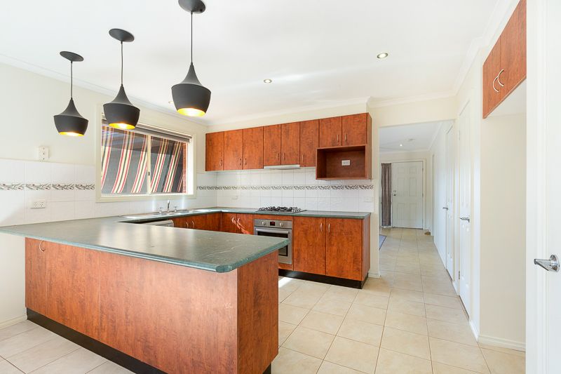 12 Slattery Court, Bacchus Marsh - Thumbnail 3