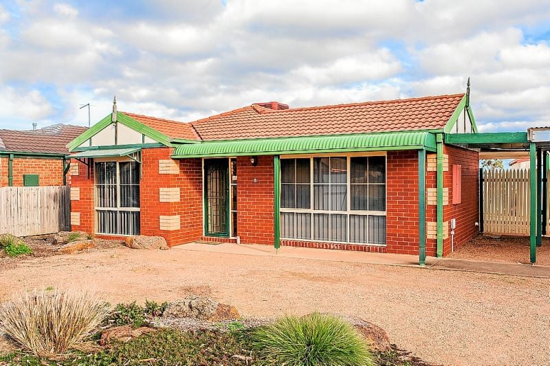 8 Connor Street, Bacchus Marsh - Thumbnail 2