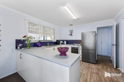21-2/12 North Caroline Street, East Devonport, East Devonport - Thumbnail 4