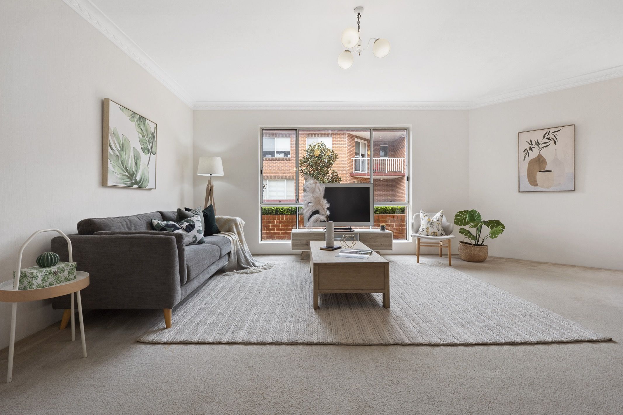 Olsen Romano Estate Agents Real Estate For Sale 2/6167 Varna