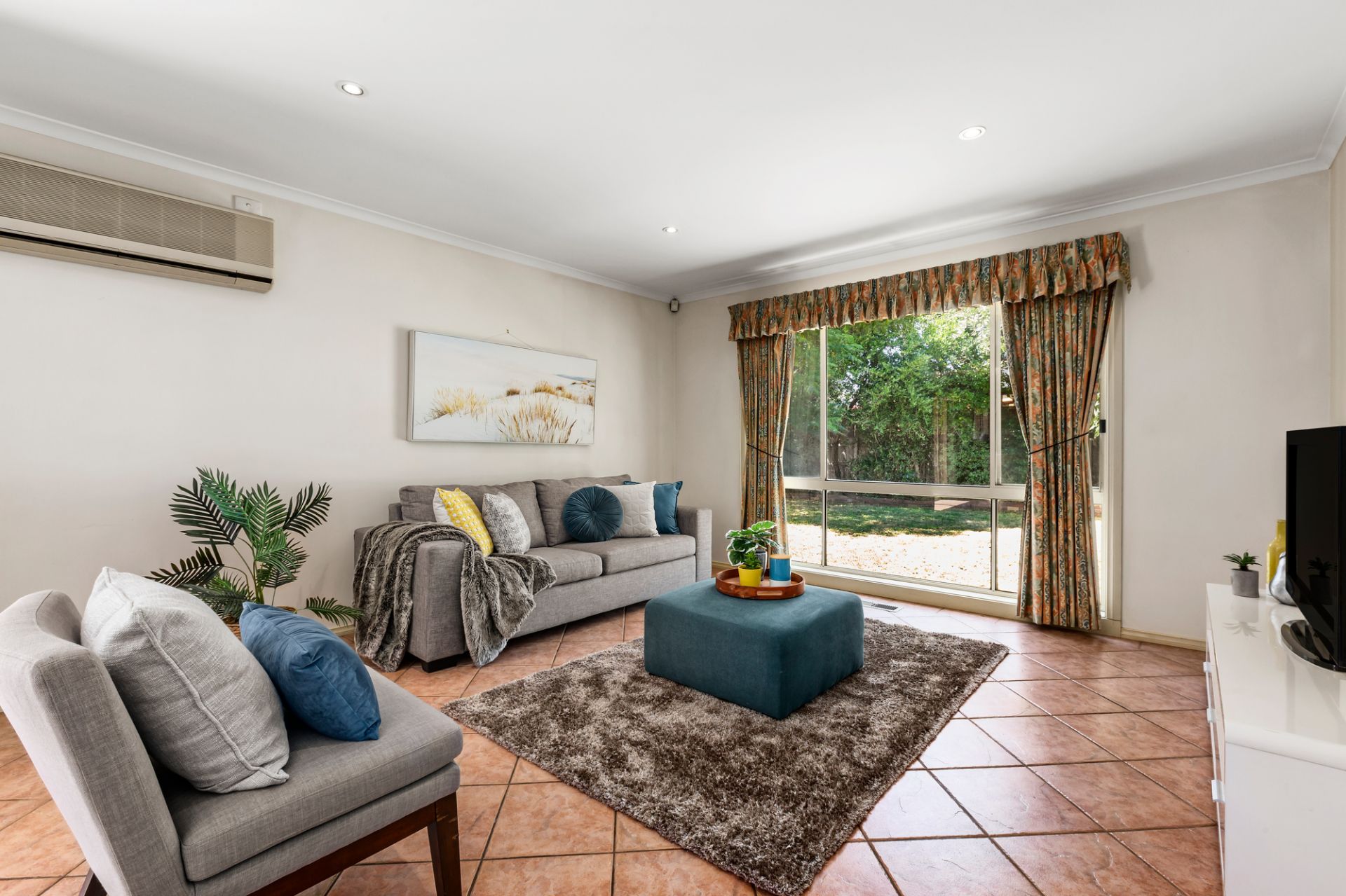 Auction 12th Feb @ 11.30am

Ideal Family Living – 4 Bedrooms / Rumpus Room / 682m2