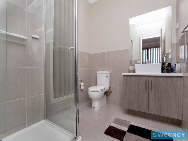 3 Riviera Drive, Hillside - Thumbnail 8
