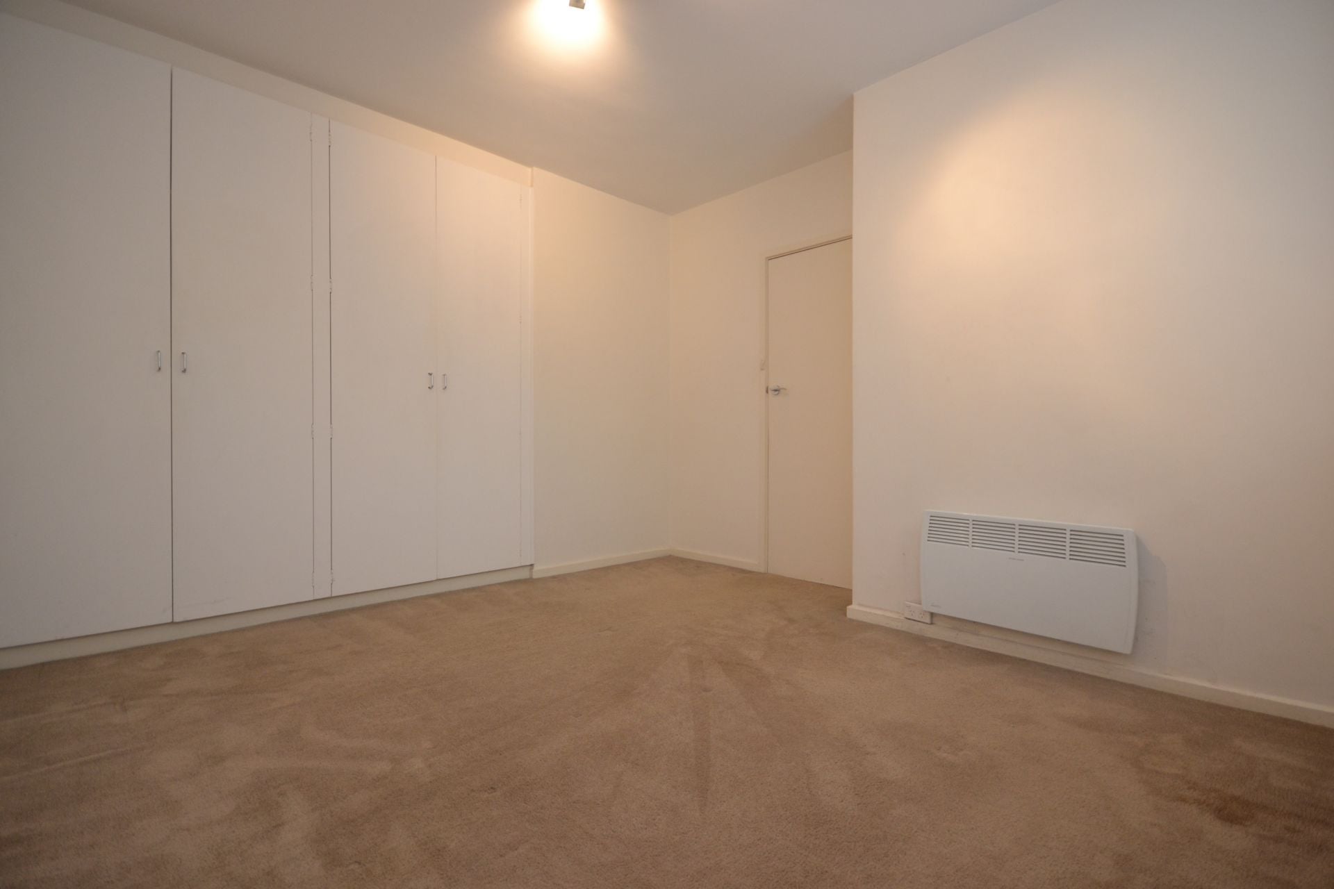 LIGHT, BRIGHT, AND CONVENIENTLY LOCATED!