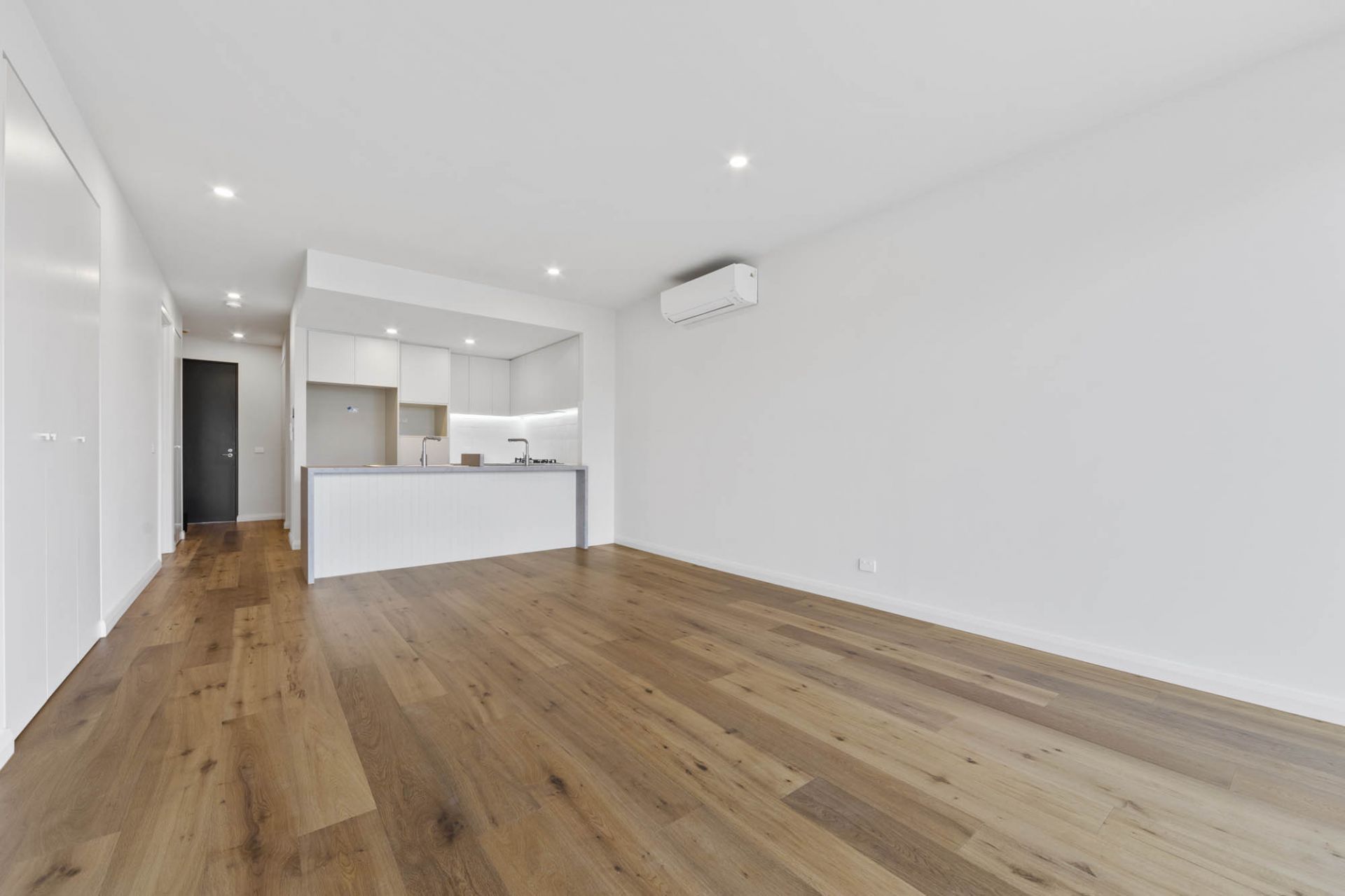 101/80 Hotham Street, St Kilda East - Thumbnail 2