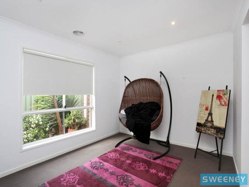 7 Gardenia Way, Caroline Springs - Thumbnail 7