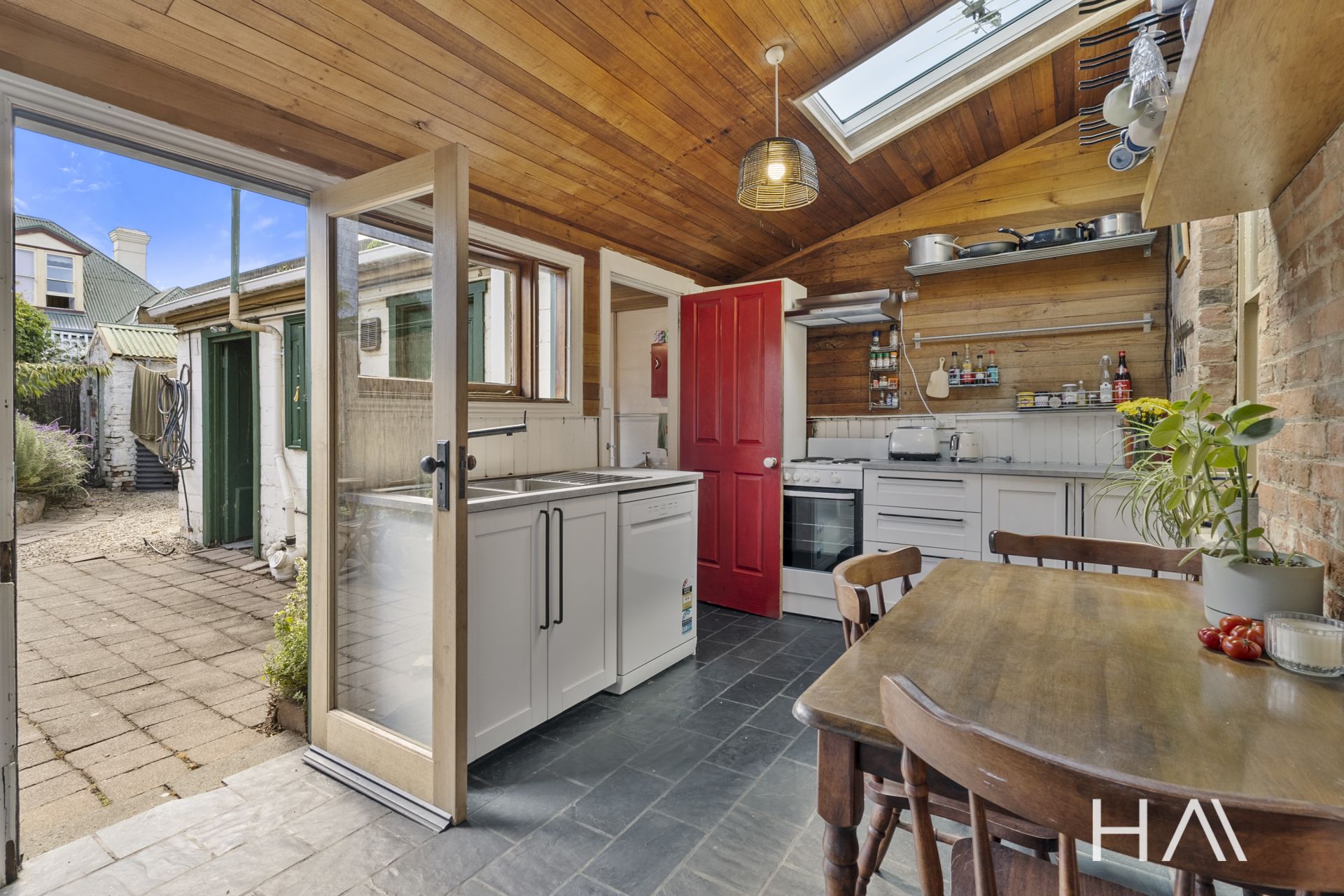 37 Feltham Street North Hobart, North Hobart - Thumbnail 8
