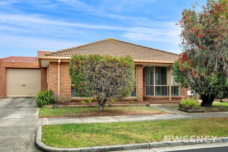 2/1 Green Court, Altona - Thumbnail 2