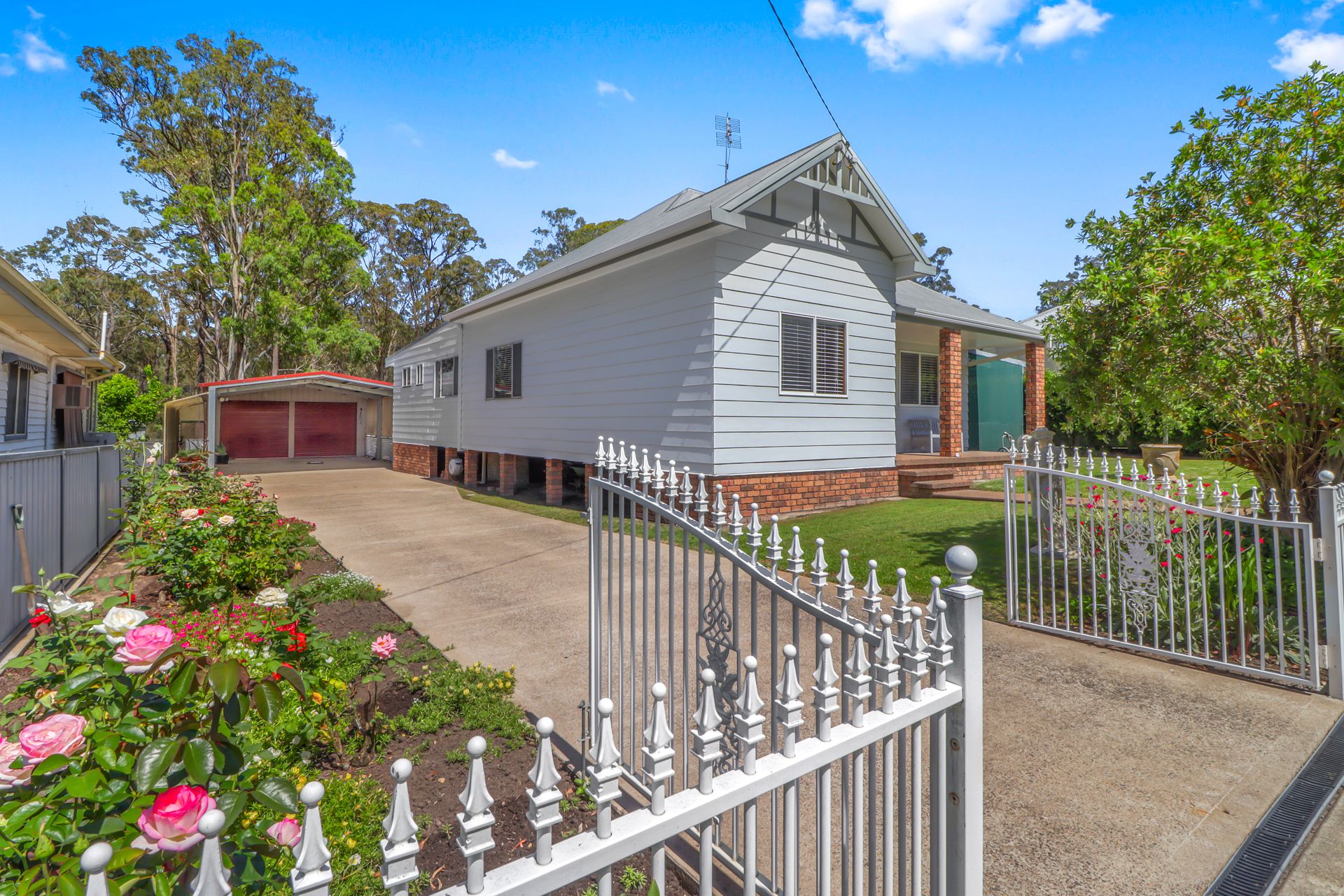 Real Estate For Sale 14 Ellalong Road Pelton , NSW