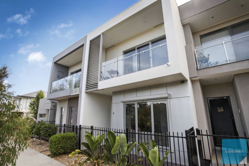 9 Meyers Lane, Caroline Springs - Thumbnail 2