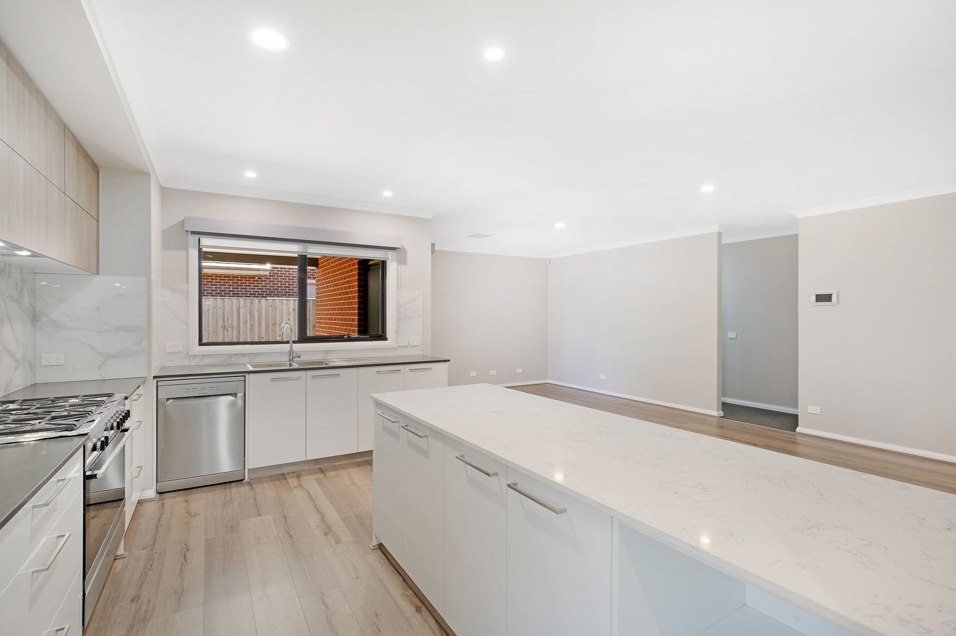 Beautiful Brand New Family Home!!
