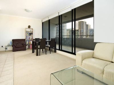 PERFECT FIRST HOME OR INVESTMENT -  A MUST SEE