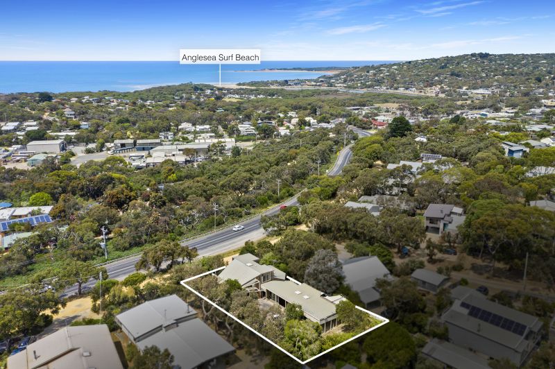 31 Great Ocean Road, Anglesea, VIC, Anglesea - Thumbnail 2
