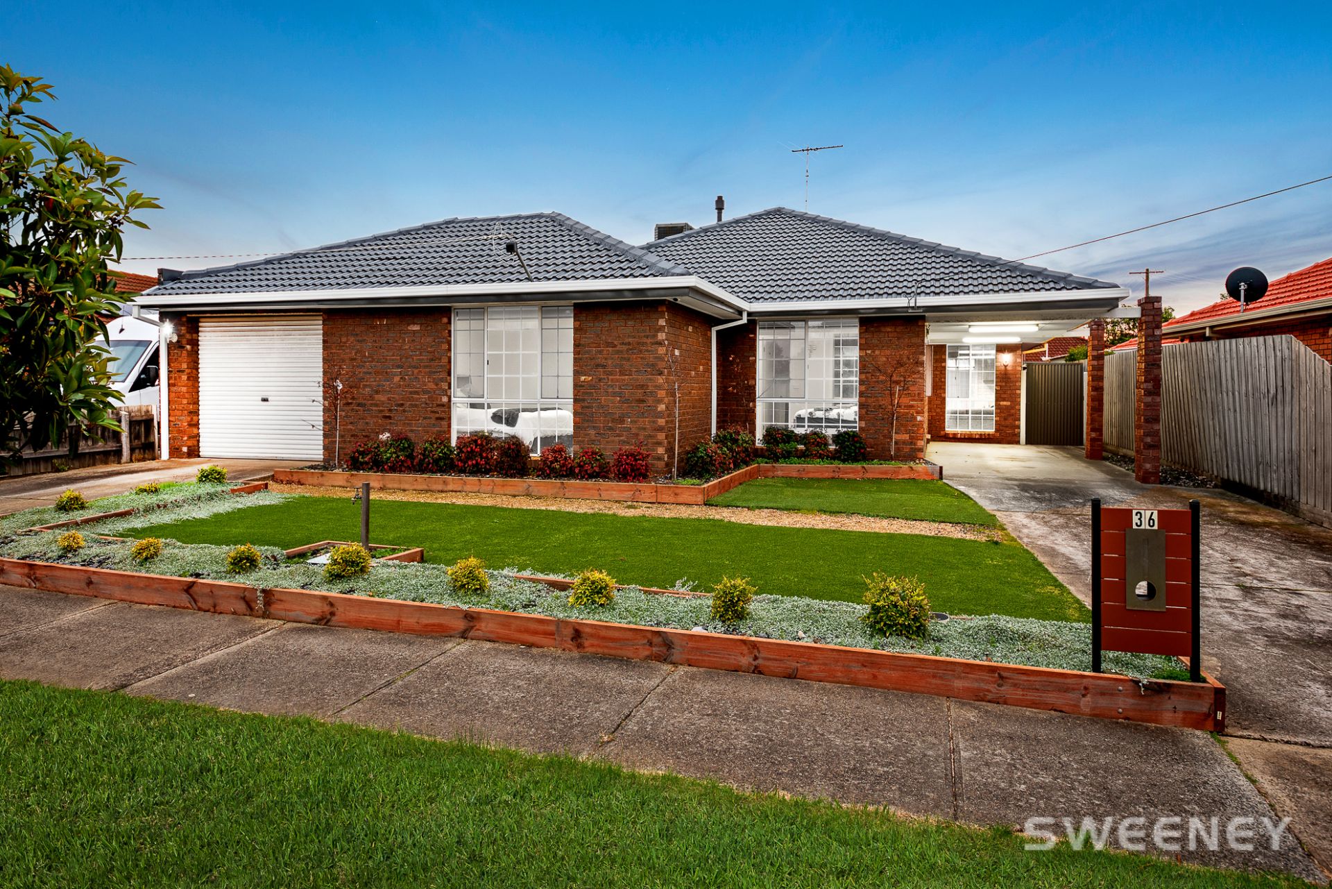 36 Polly woodside Drive, Altona Meadows - Thumbnail 3