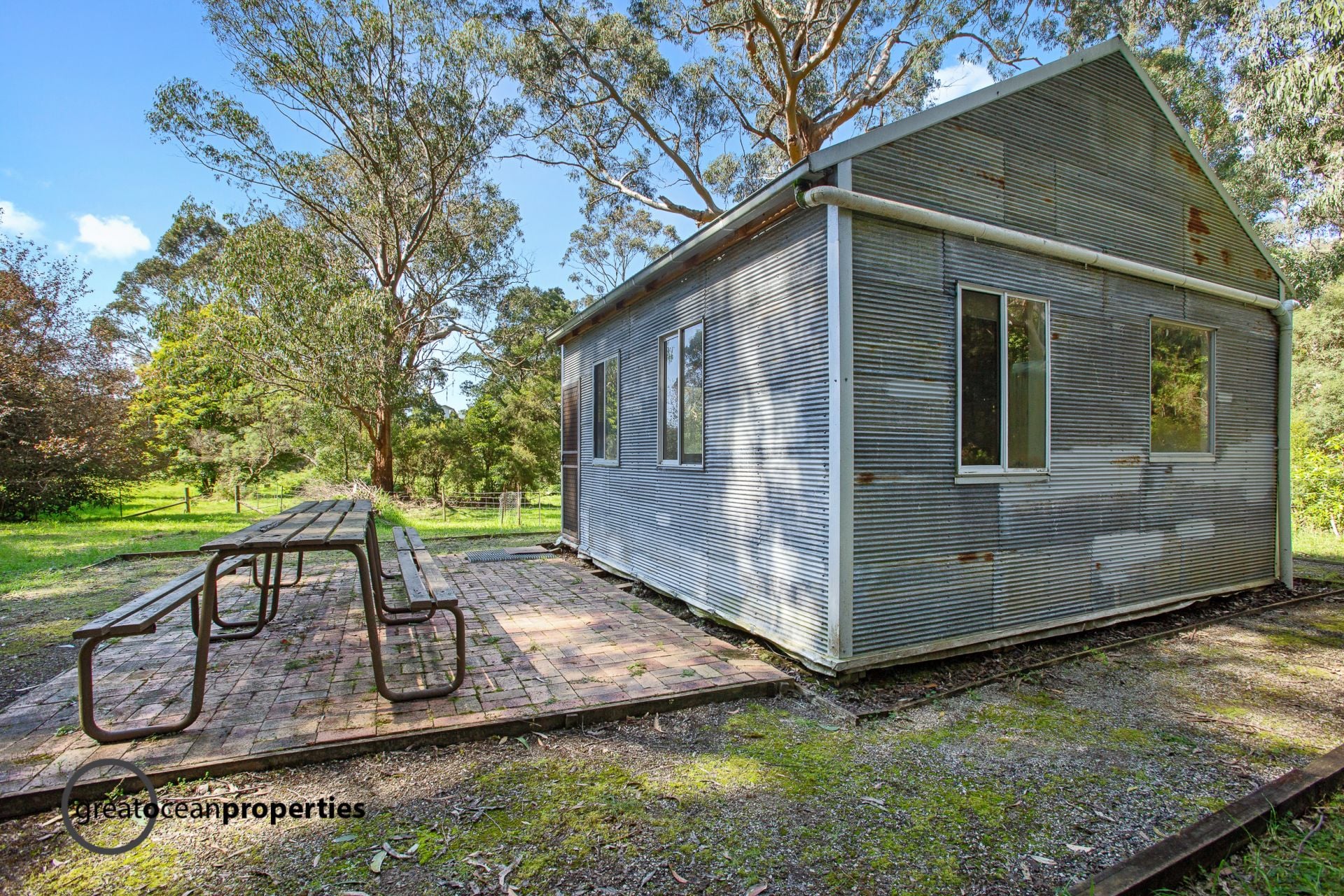 10 off Great Ocean Road, Kennett River - Thumbnail 4