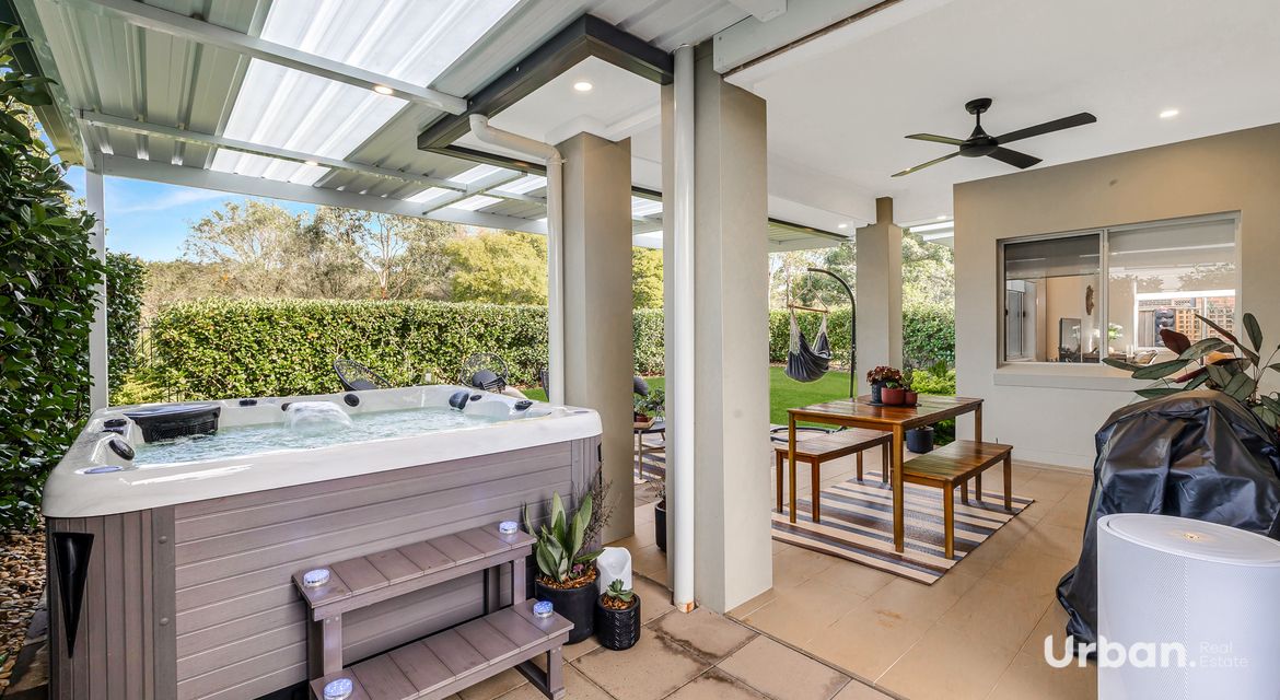 Colebee 19 Burringoa Crescent