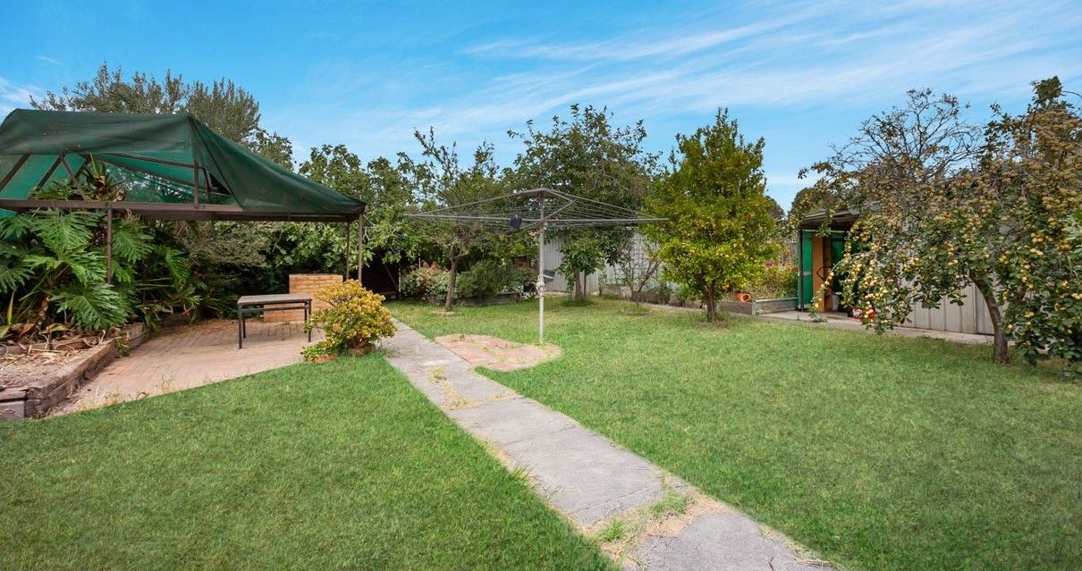 FAMILY HOME IN A POPULAR LOCATION