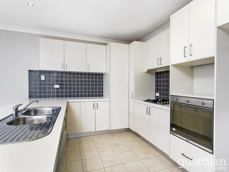 15 Marlow Place KELLYVILLE RIDGE NSW, Kellyville Ridge - Thumbnail 3