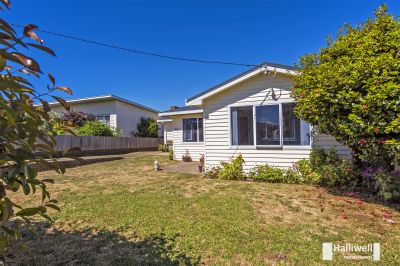 3
 
 
 
  
 
 
 1
 
 
 
  
 
 
 2
 
 
 
 
 
 
 
 24 Nixon Street, Devonport TAS 7310, Devonport - Thumbnail 4