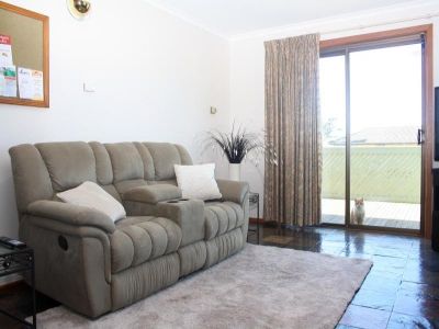 4
 
 
 
  
 
 
 3
 
 
 
  
 
 
 2
 
 
 
 
 
 
 
 26 Freer Street, SHEARWATER TAS 7307, Shearwater - Thumbnail 8