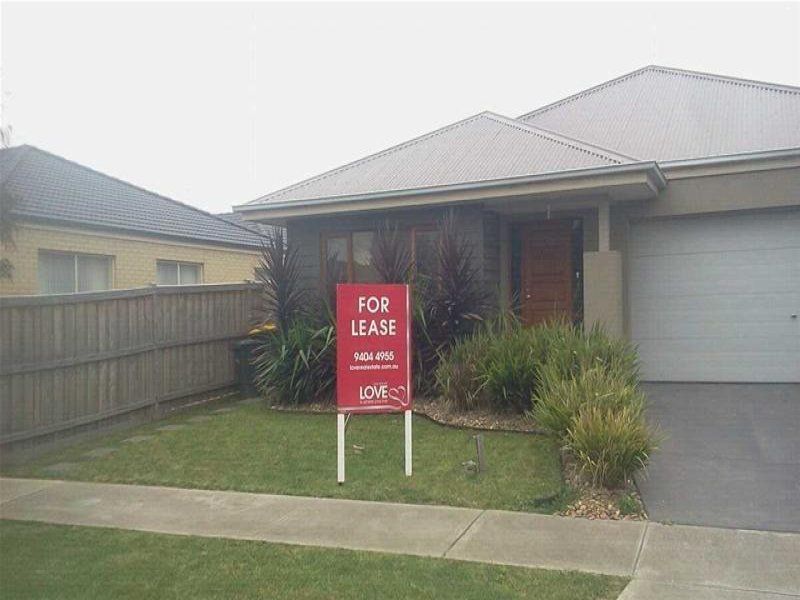 Perfectly Positioned & Contemporary!