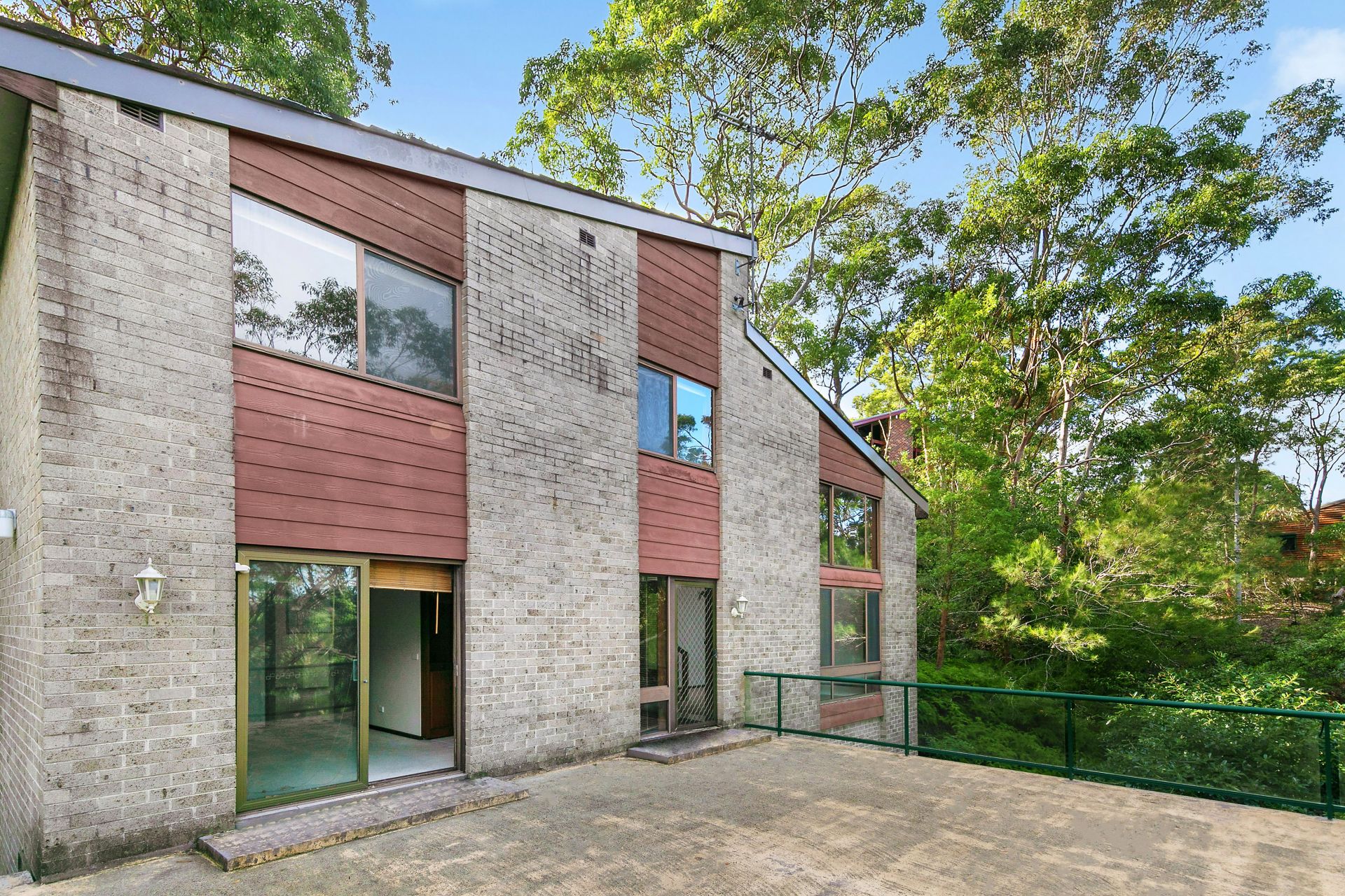 45 Barkala Place, Westleigh Allen & Sheppard