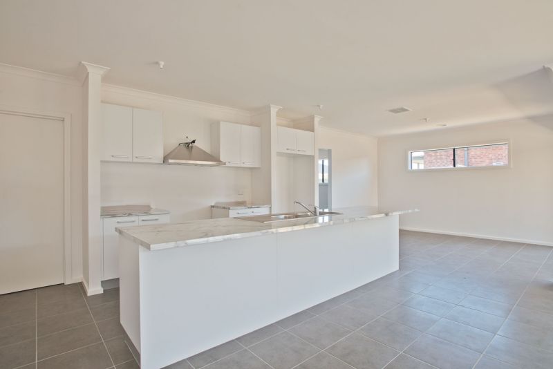 26 Stonehill Drive, Bacchus Marsh - Thumbnail 3