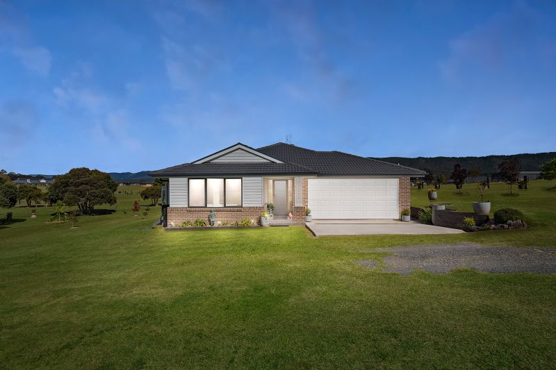 Real Estate For Sale 82 Davis Street Millfield , NSW