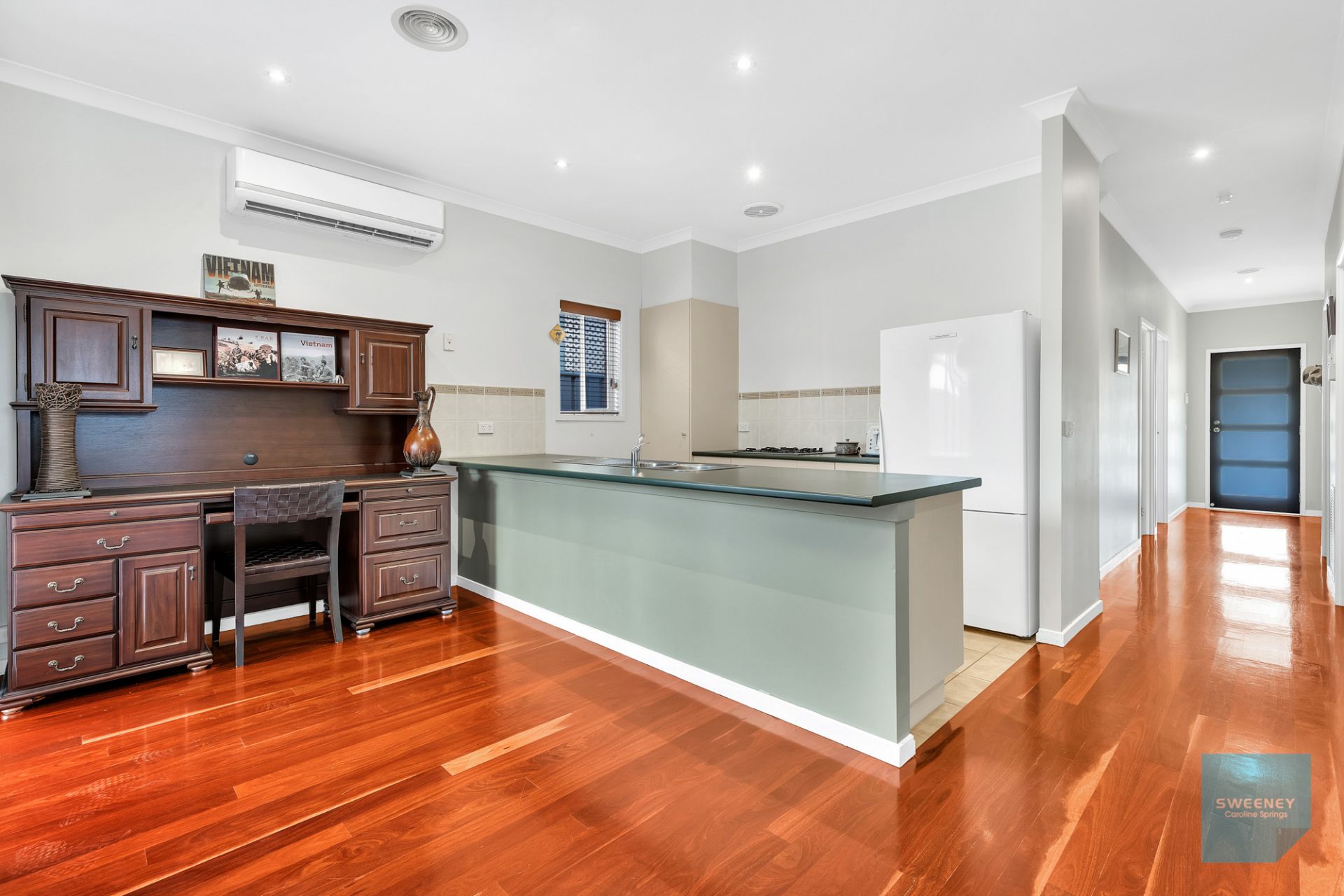 15 Strutt Place, Caroline Springs - Thumbnail 3