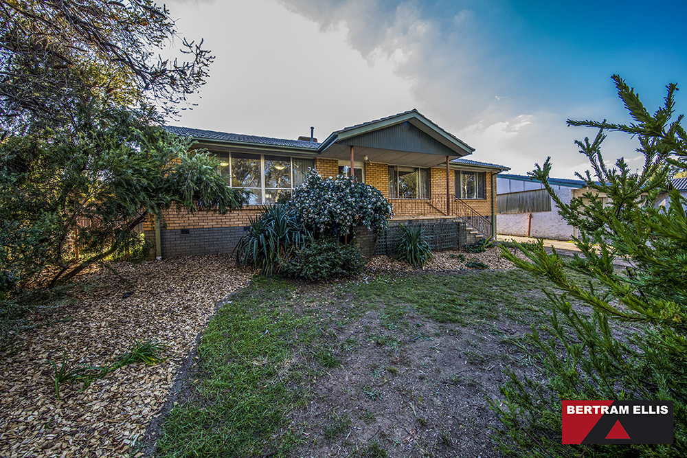 Real Estate For Sale 70 Streeton Drive Rivett , ACT