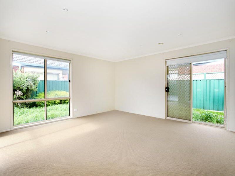 9 Taurima Court, Burnside - Thumbnail 4
