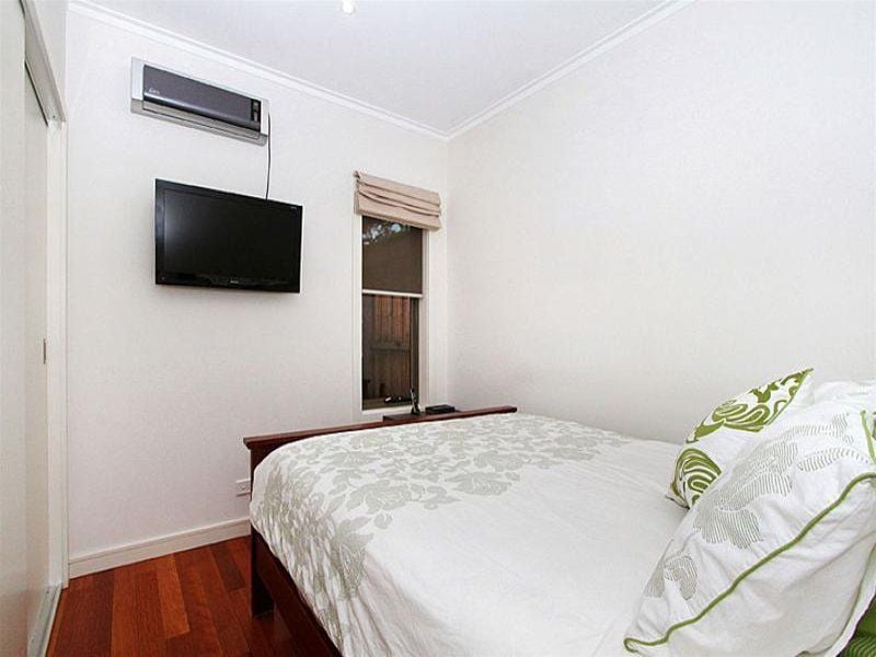 MODERN UNIT WITH LOCATION TO MATCH!