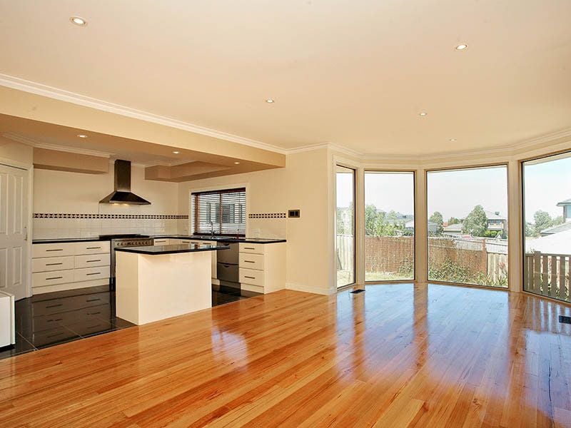 3 Berkley Rise SOUTH MORANG, South Morang - Thumbnail 7