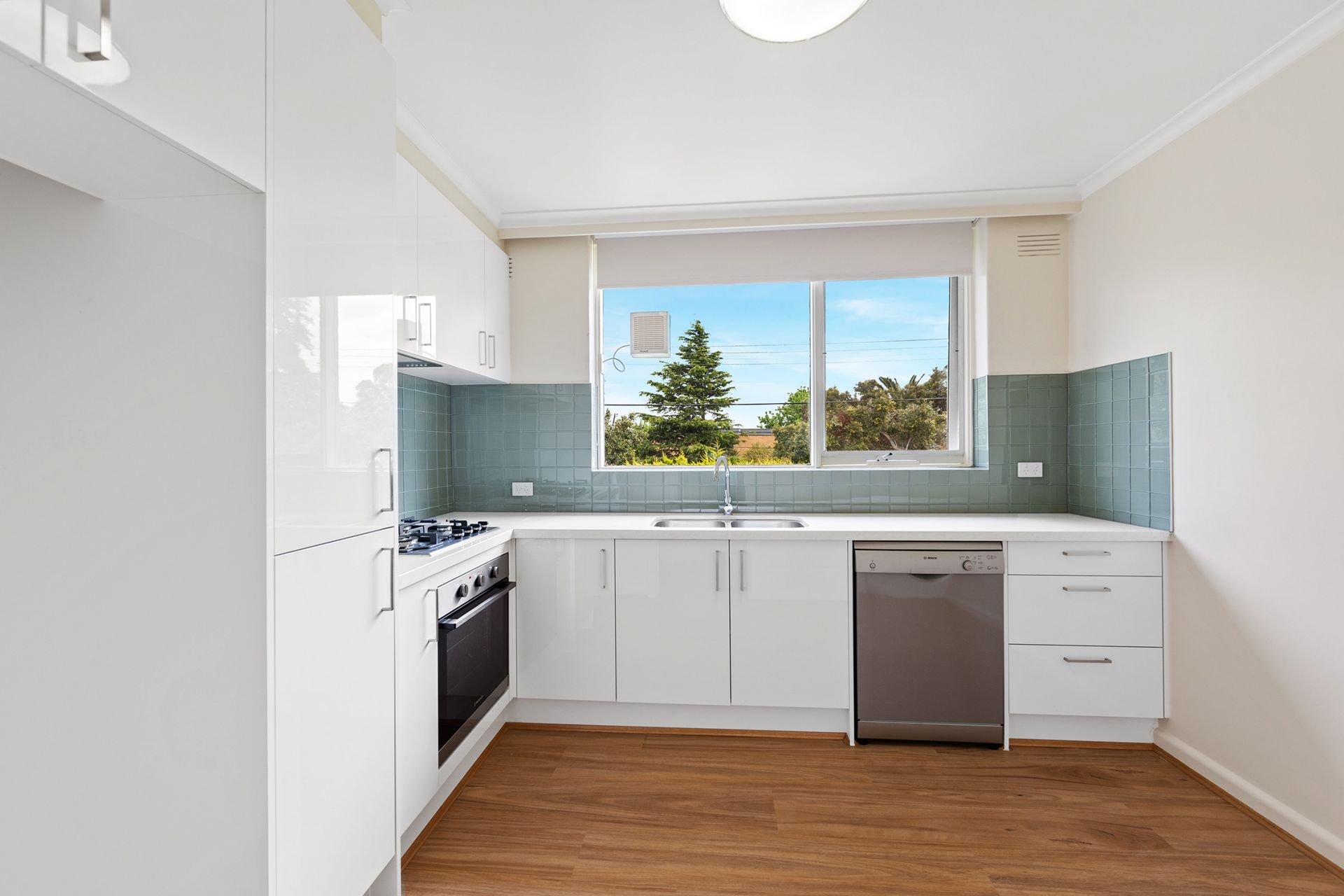 4/37 Melby Avenue, St Kilda East - Thumbnail 4