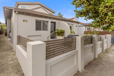 1/46-48  Hastings Parade, Bondi Beach