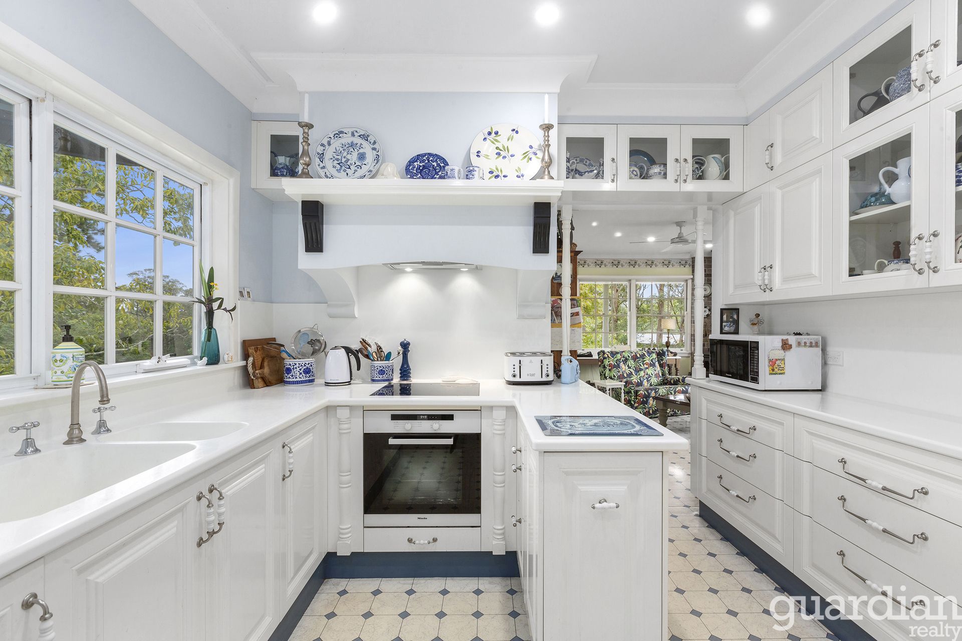 16 Uralla Road Dural NSW, Dural - Thumbnail 4