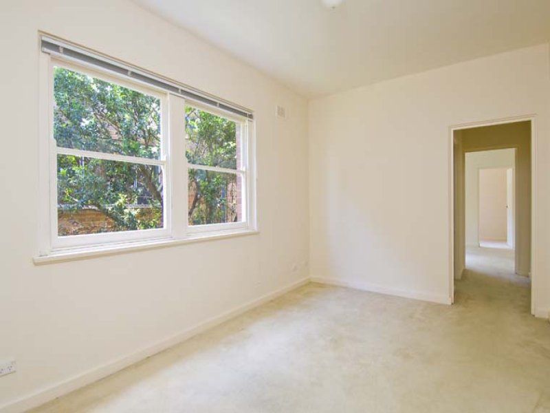 5/82 Kurraba Road NEUTRAL BAY NSW, Bay - Thumbnail 2