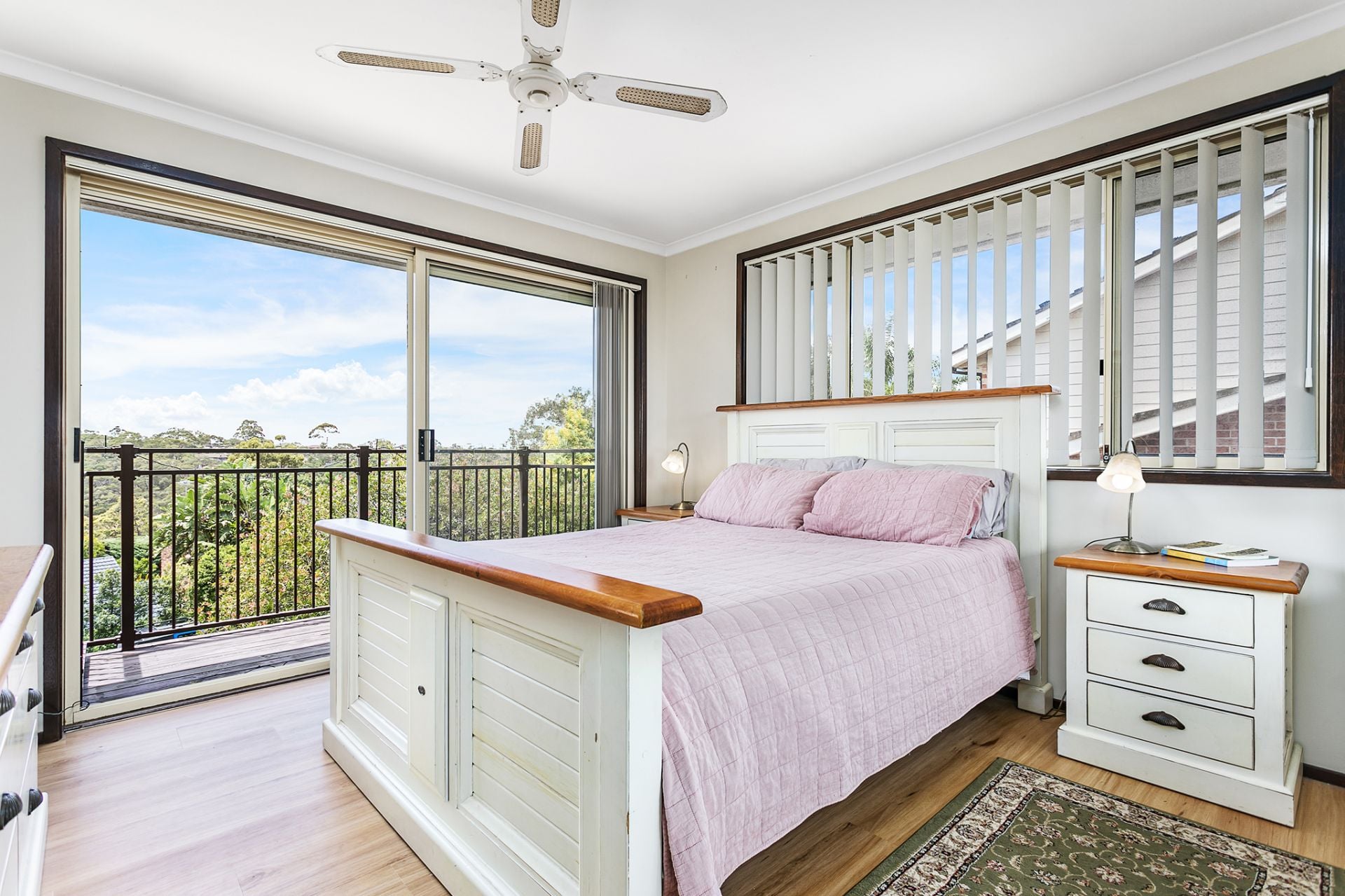 110 Blaxland Drive Illawong NSW, Illawong - Thumbnail 7