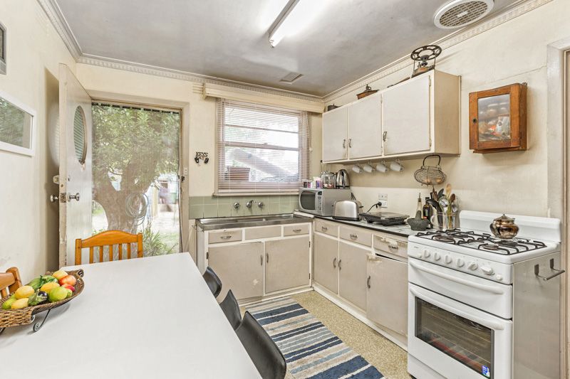 1 Morven Street, Yarraville - Thumbnail 4
