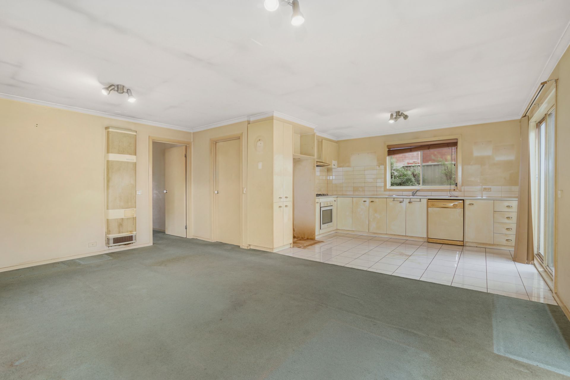 7 Hanwood  Close, Delacombe, Delacombe - Thumbnail 4