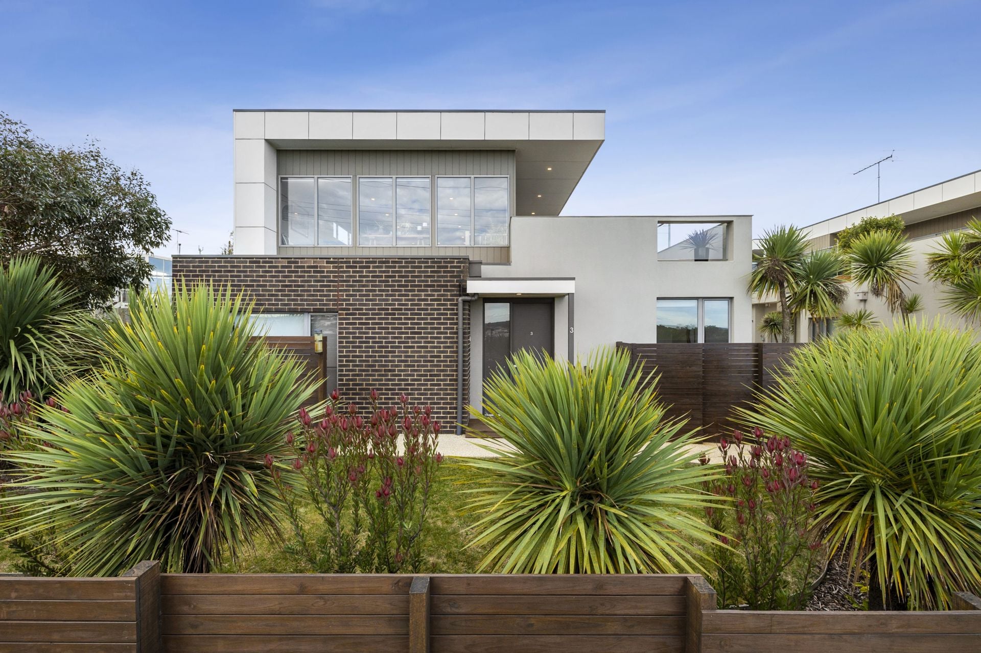 3/20-22 Surf Coast Highway, Torquay - Thumbnail 2