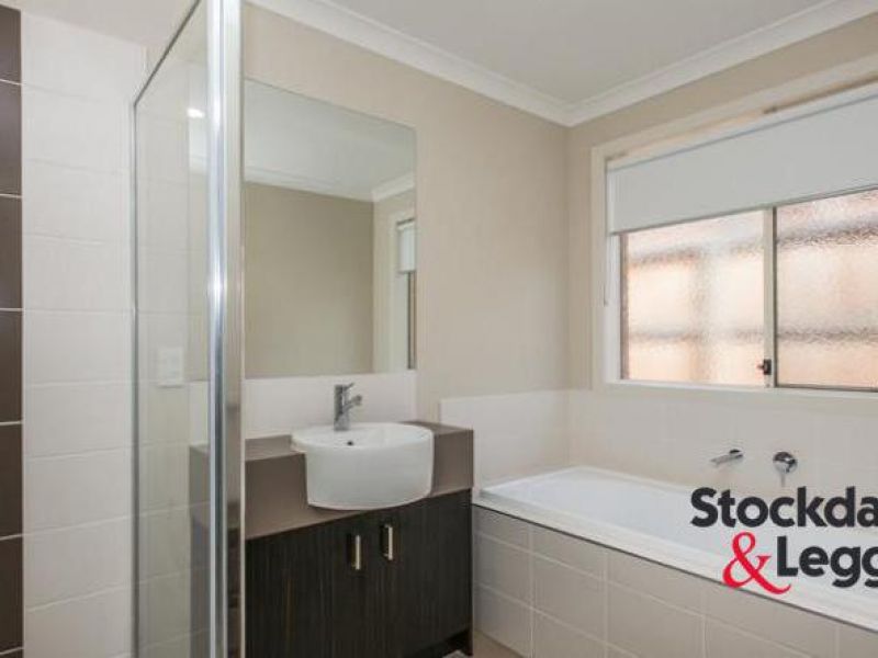 8 Grafton Street MERNDA, Mernda - Thumbnail 7