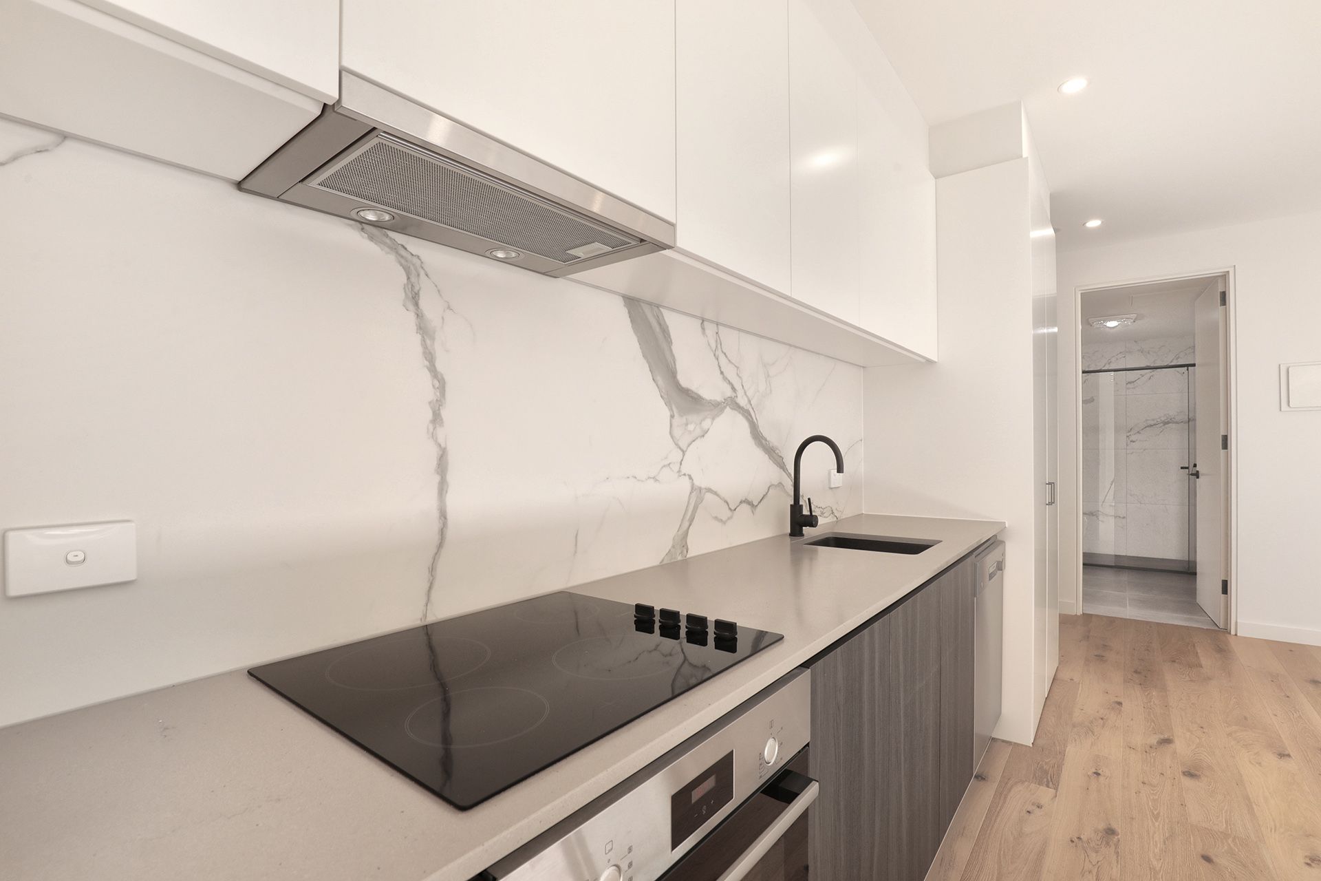1/991 Glen Huntly Road, Caulfield South - Thumbnail 4