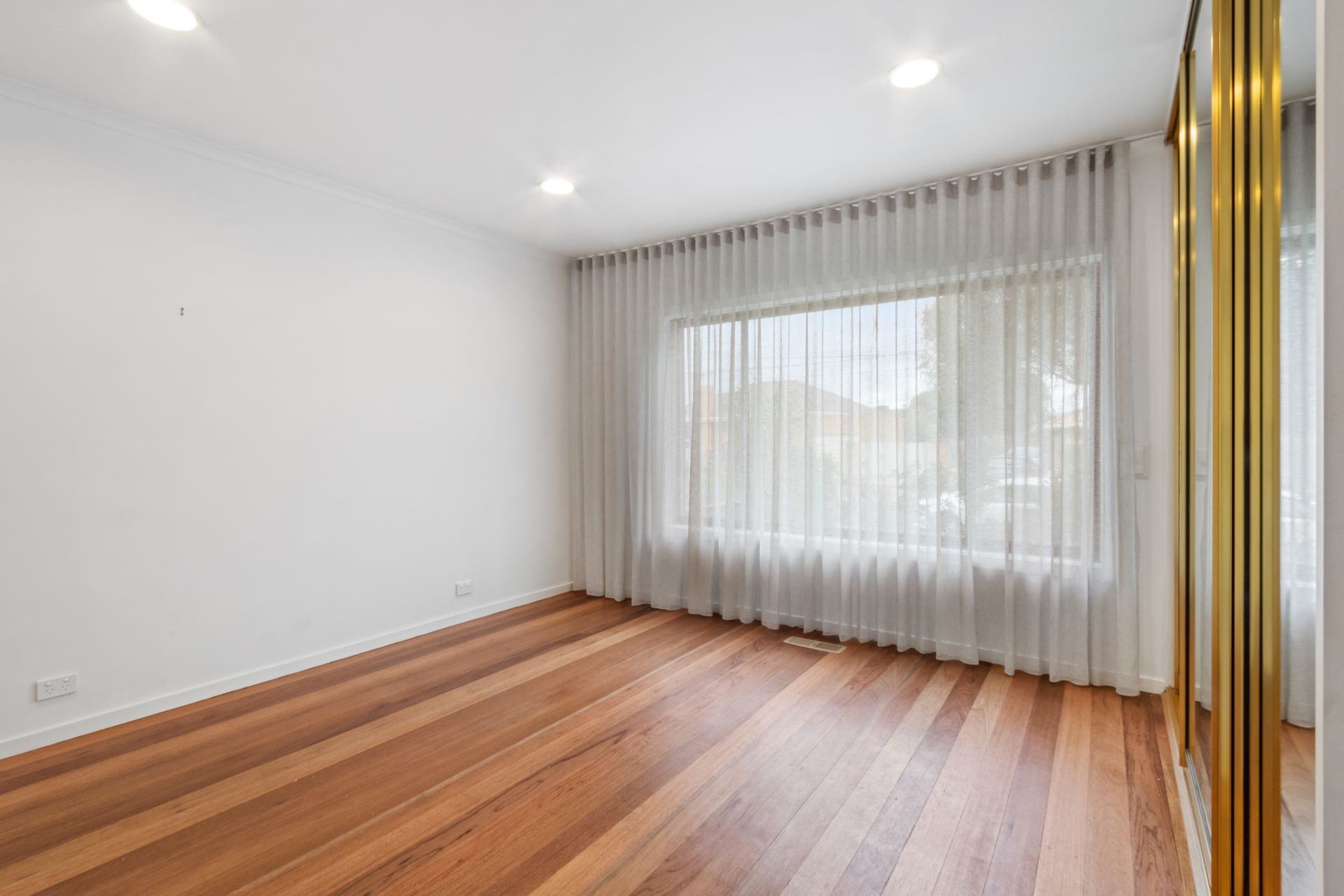 Welcome to Your Dream Home in Fawkner!