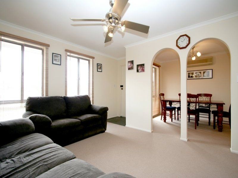 6/22 VALLEY ROAD Highbury 5089