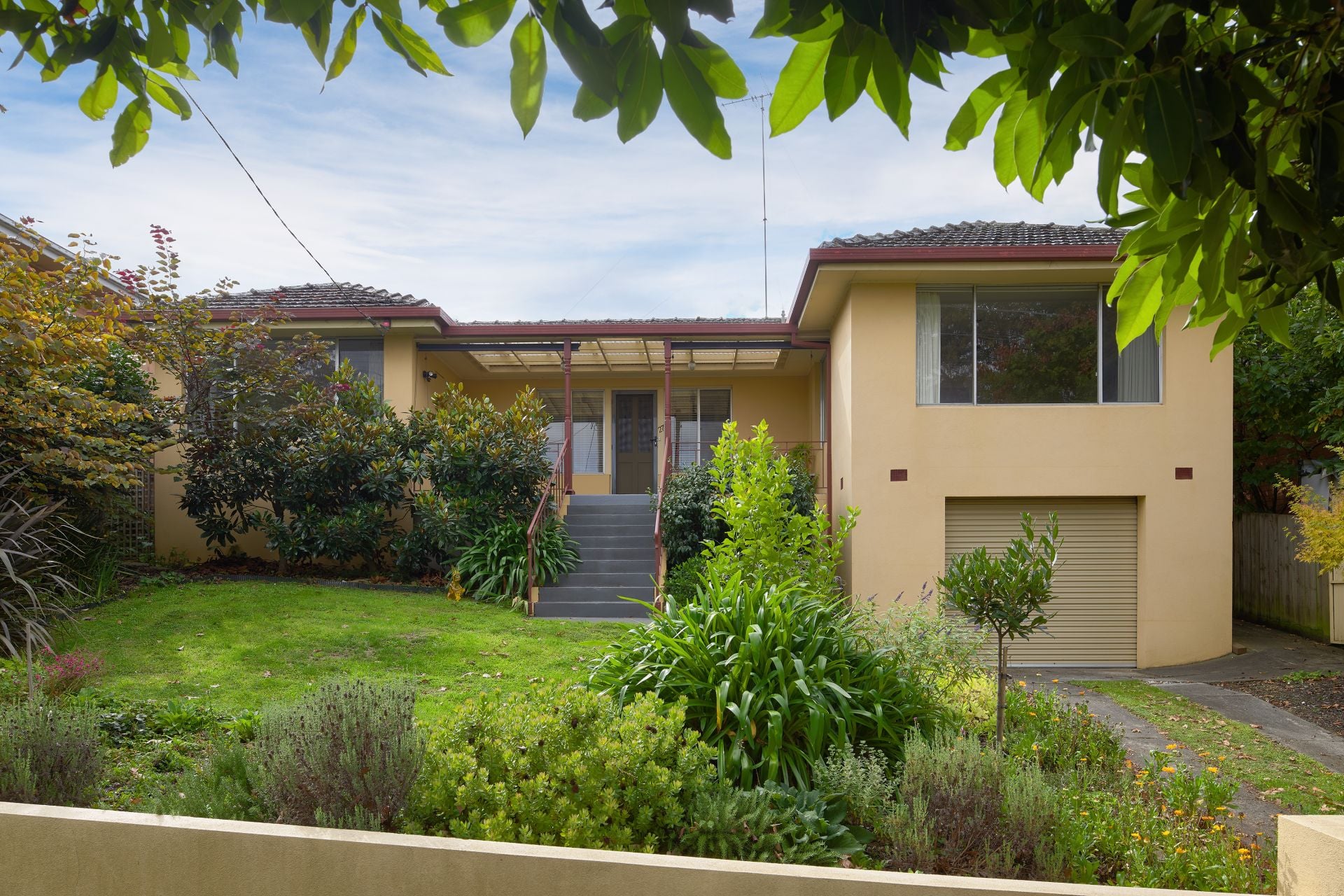 27 Clifford Street, Warragul OBrien Real Estate