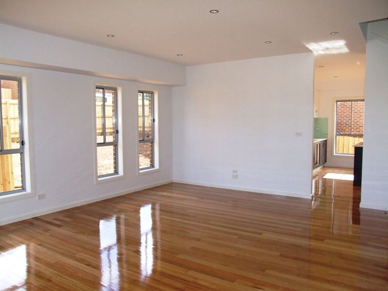 5/10-11 Fredrick Street, Bacchus Marsh - Thumbnail 3