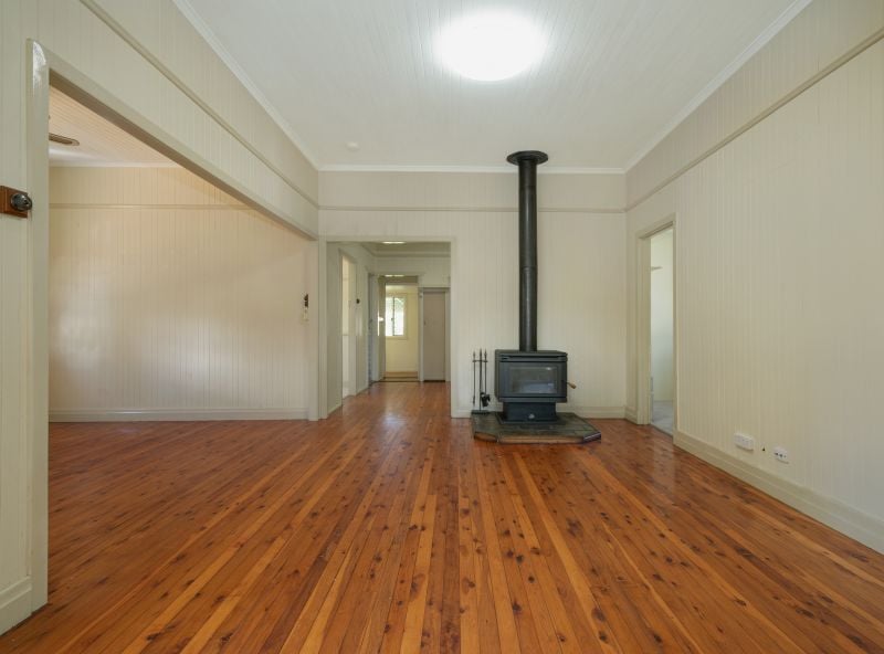 176 South Street, Centenary Heights QLD, Centenary Heights - Thumbnail 4